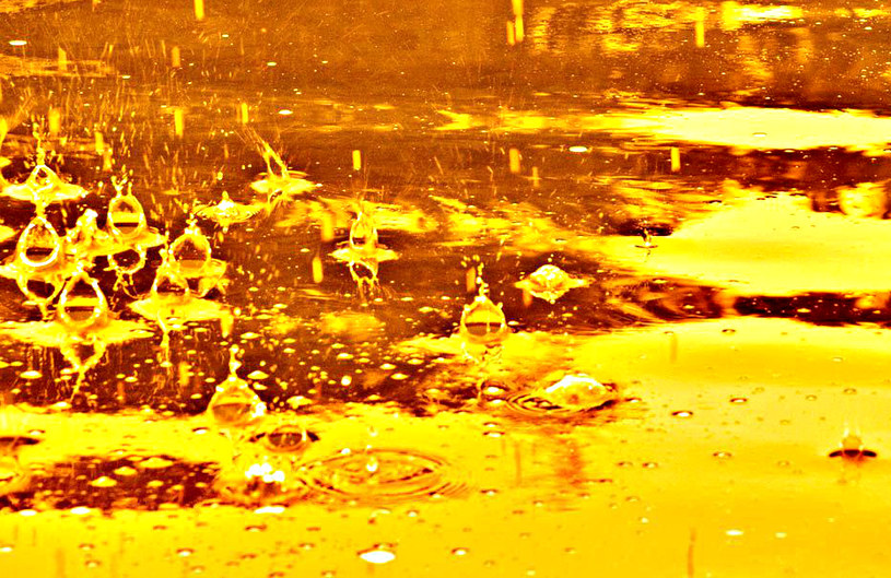 Złoty deszcz, czyli torturę polegającą na topieniu w strumieniach moczu stosował lud Pasztunów /materiały prasowe