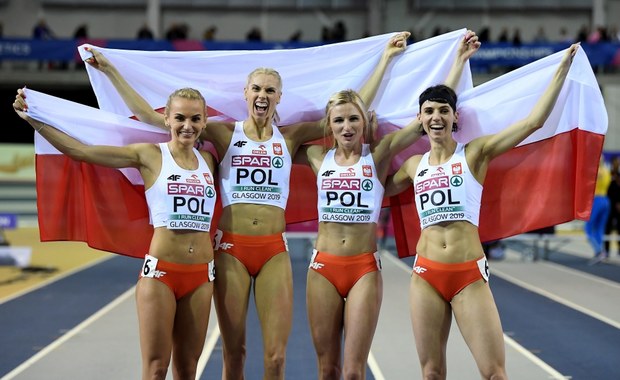 Złoty medal polskiej sztafety kobiet 4x400 m w Glasgow