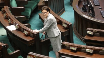 Zły duch Ewy Kopacz