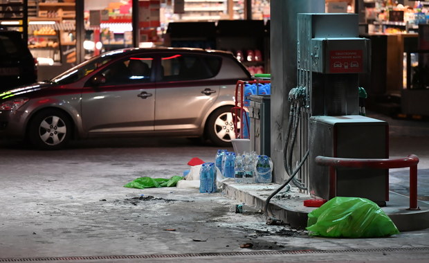 Zmarł 23-latek, który podpalił się na stacji benzynowej w Gdańsku