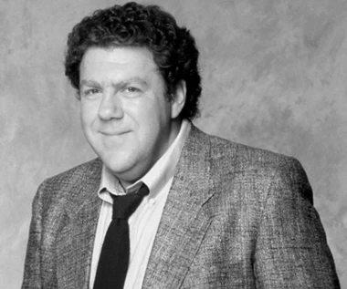 Zmarł George Wendt. Uwielbiany komik miał 76 lat