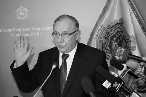 Zmarł Mieczysław Czerniawski – były prezydent Łomży i wieloletni parlamentarzysta /Facebook/lomza.miasto /
