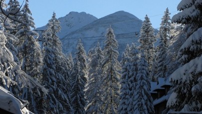 Zmarł turysta, który miał wypadek w Tatrach. Na szlakach jest bardzo ślisko!