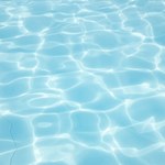 Zmarła 9-latka, która topiła się na basenie w Osińcu