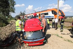 Zmarła kobieta, w której samochód podczas egzaminu na prawo jazdy wjechał pociąg 