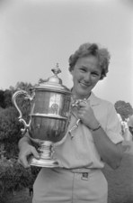 Zmarła Mickey Wright, jedna z najbardziej utytułowanych golfistek w historii