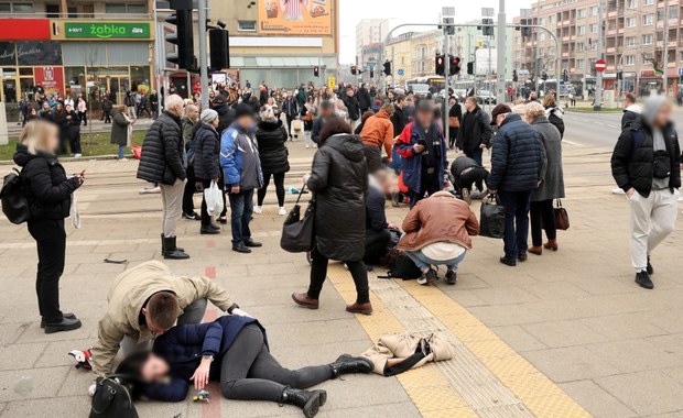 Zmarła ofiara wypadku na pl. Rodła. Co z zarzutami dla kierowcy?