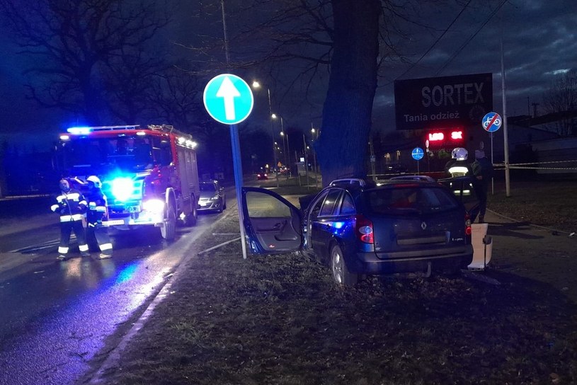 Zmarła pięcioletnia dziewczynka, która została ranna w wypadku w Brzeszczach /KPP Oświęcim /materiały prasowe
