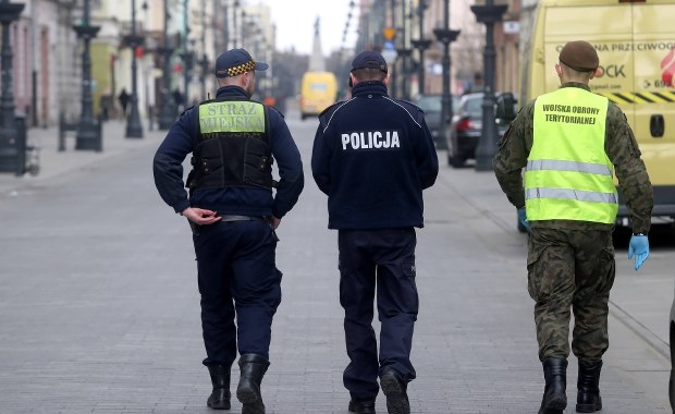 Zmasowane kontrole w siłowniach. Policjantom pomagają żołnierze
