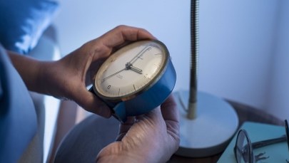 Zmiana czasu na zimowy wpędza nas w depresję