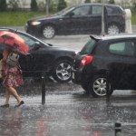 deszcz Zmiana w pogodzie. Najpierw burze, potem ochłodzenie