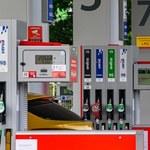 Zmiany cen paliw na stacjach. Eksperci mówią o czarnym scenariuszu
