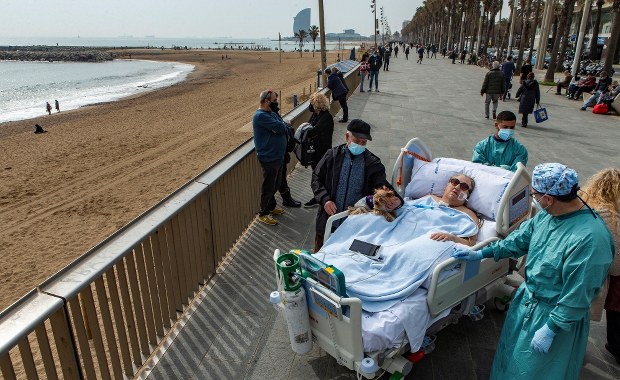 Zmiany w programie szczepień. Włochy blokują eksport szczepionek [RAPORT]