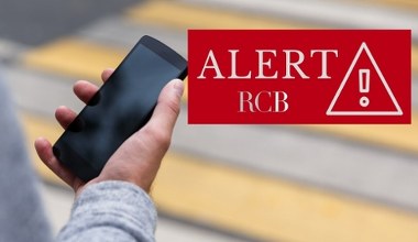 Zmiany w systemie alarmowania. Alerty RCB trafią do aplikacji mObywatel