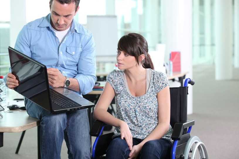 Zmieniają się zasady zatrudniania osób niepełnosprawnych /123RF/PICSEL