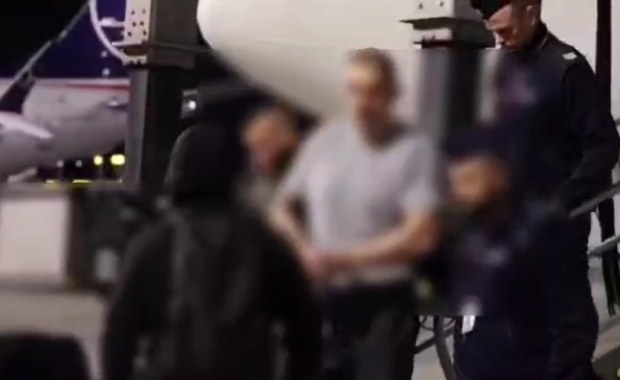 Zmienił tożsamość, udzielał wywiadów. Poszukiwany "czerwoną notą" Interpolu przekazany Polsce