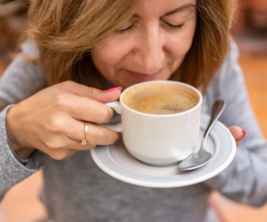 Zmniejsza ryzyko chorób serca, alzheimera i raka. W tych przypadkach ostrożnie