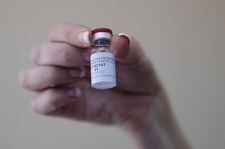 Zmniejszona dostawa szczepionek Johnson&Johnson. "To duży problem"