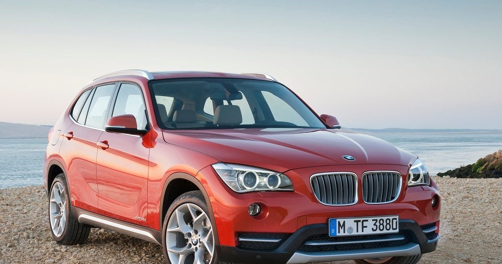 Zmodernizowane BMW X1 trafi także do sprzedaży w USA. Wcześniej model nie był tam dostępny. /BMW