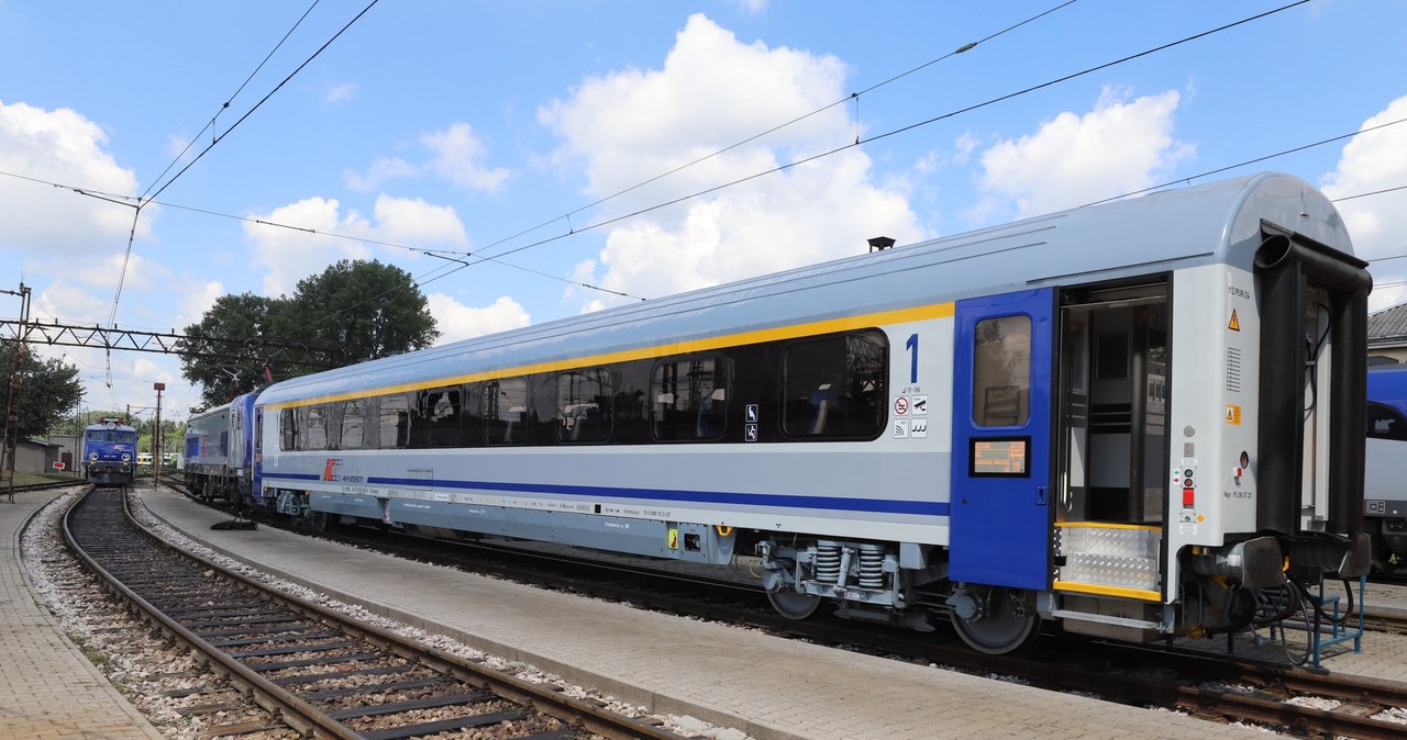 Zmodernizowane wagony 152A trafiły do PKP Intercity /Ministerstwo Infrastruktury / X /