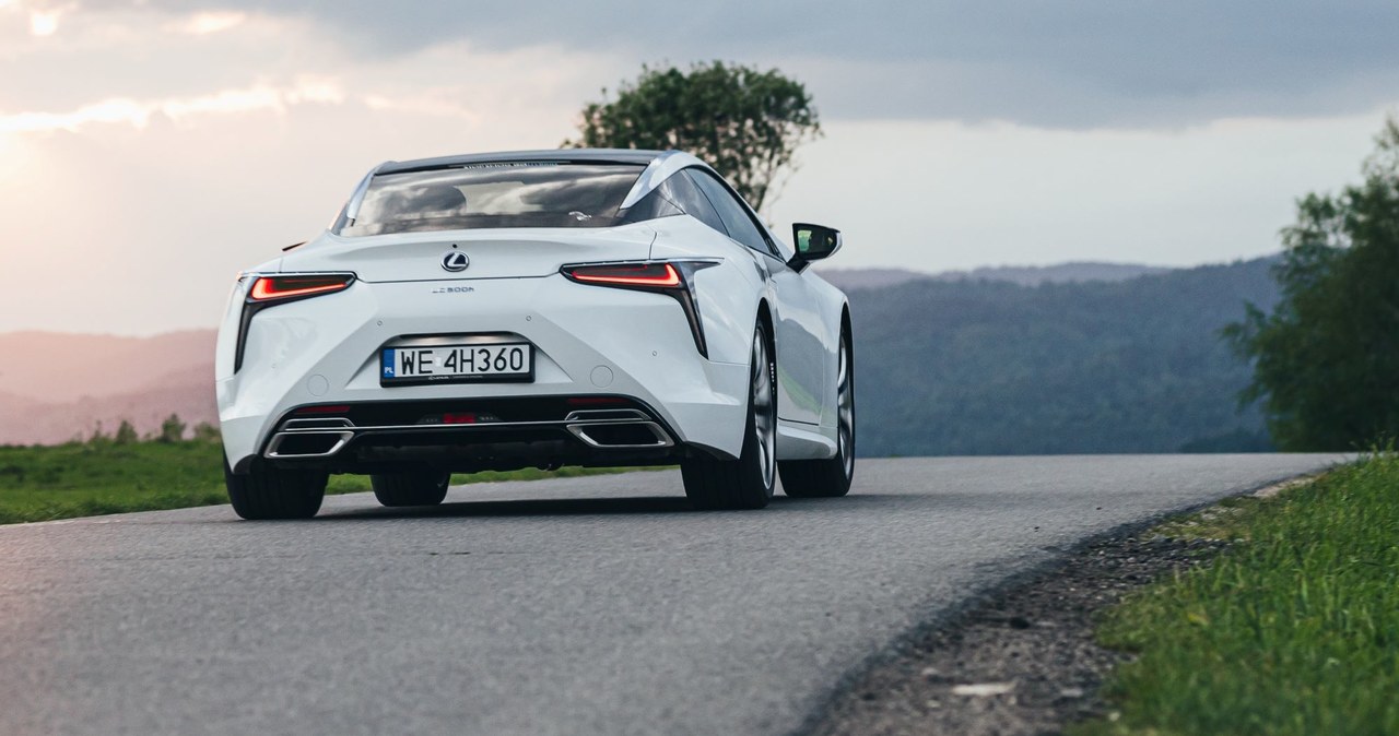 Zmodernizowany Lexus LC ma dawać większą radość w czasie jazdy. /materiały prasowe