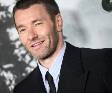 Znacie go z epickiego widowiska. Zachwyca w hicie Netfliksa, za grosz w nim zadufania