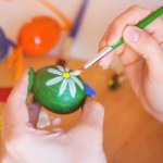 Znaczenie kolorów Wielkanocy. Co warto wiedzieć o świątecznych dekoracjach?