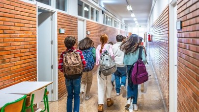 Znacznie mniej uczniów w I klasach. Czas do szkoły