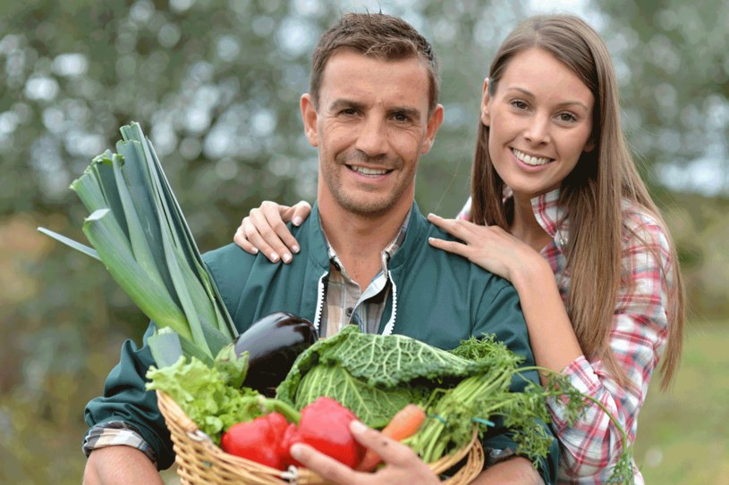 Znajdź w swojej okolicy kooperatywę rolniczą. Tak najwygodniej kupować zdrowe, tanie i świeże owoce oraz warzywa prosto z pól! /123RF/PICSEL