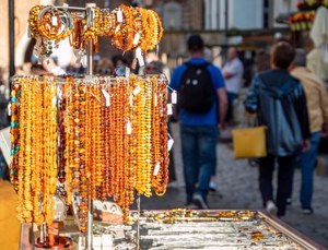 Znajdziesz nad polskim morzem. Biżuteria chroni przed urokami i złymi ludźmi 