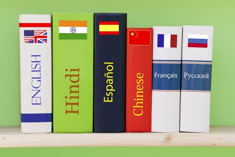 Znajomość języków obcych może pomóc w osiągnięciu wyższych zarobków /123RF/PICSEL
