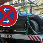 Znak z białymi strzałkami myli kierowców. Może skończyć się nawet lawetą