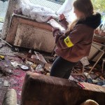 Znalazł pocisk w lesie i przyniósł do domu. Skończyło się eksplozją 