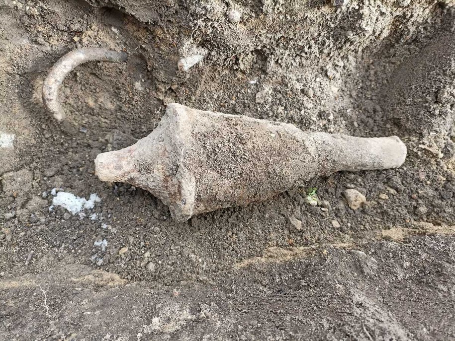 Znaleziono pocisk do Panzerfausta z czasów drugiej wojny światowej /KPP Kętrzyn /