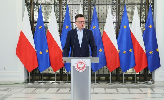 "Znaleźliśmy się w apogeum kryzysu". Hołownia z propozycją odnośnie wyborów