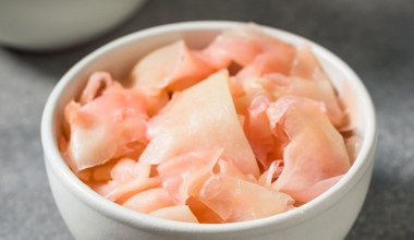 Znamy, ale stosujemy tylko do jednej potrawy. Jest bardzo zdrowy, a dodany do mięsa podbija jego smak  