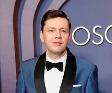 Znamy go z "Białego Lotosu". Kolejne gwiazdy w nowym filmie polskich reżyserów