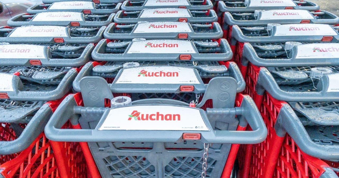 Znany produkt musi zniknąć ze sklepów Auchan! /adobestock /INTERIA.PL