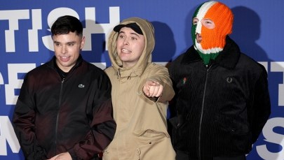 Znany raper oskarżony o wspieranie terrorystów. Poszło o flagę na koncercie