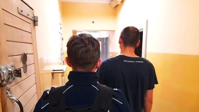 Znęcał się nad małymi dziećmi. Trafił za kratki