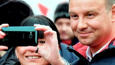 Zniesienie przywilejów składkowych najlepiej zarabiających do TK. Prezydent ma wątpliwości