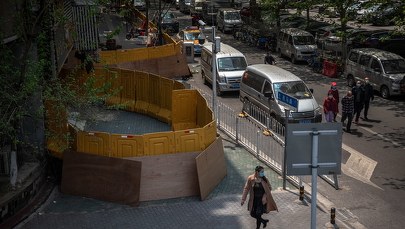 Zniesiono zakaz wyjazdu z Wuhanu. Dziesiątki tysięcy osób czekały na opuszczenie miasta