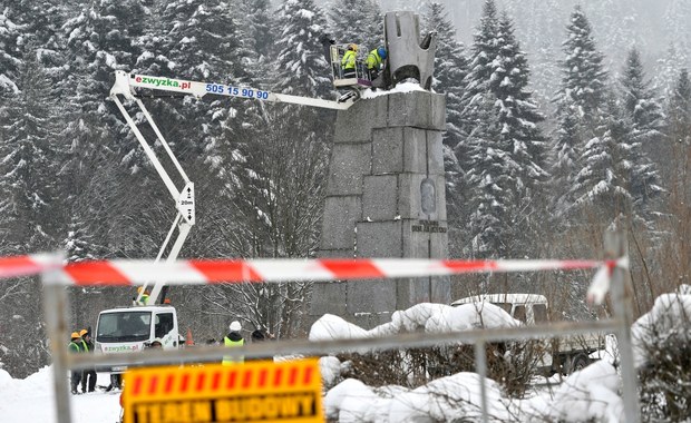 Znika pomnik generała, "który się kulom nie kłaniał"