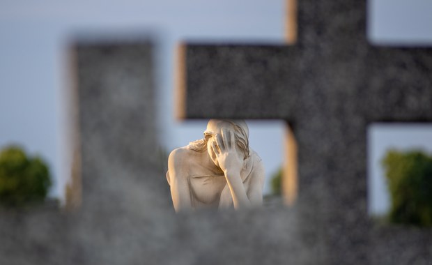 Znikają ludzkie kości z cmentarza w Melbourne. Podejrzewani sataniści
