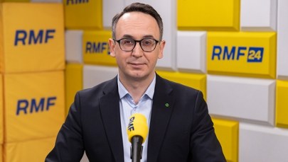 "Zniknie egzamin na placu manewrowym". Minister Klimczak o zmianach w systemie szkolenia kierowców