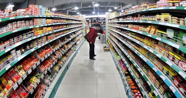 Zniknie obowiązek metkowania towarów. Ceny konieczne tylko na półkach, fot. Wang Peng Xinhua /Reporter
