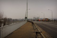 Zniszczenia po pożarze na Moście Łazienkowskim