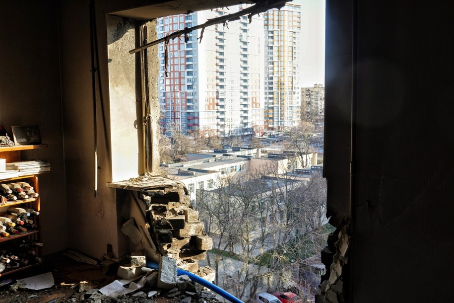 Zniszczenia po rosyjskim ataku dronowym w Odessie, 28 marca 2026 /Alena Solomonova /PAP