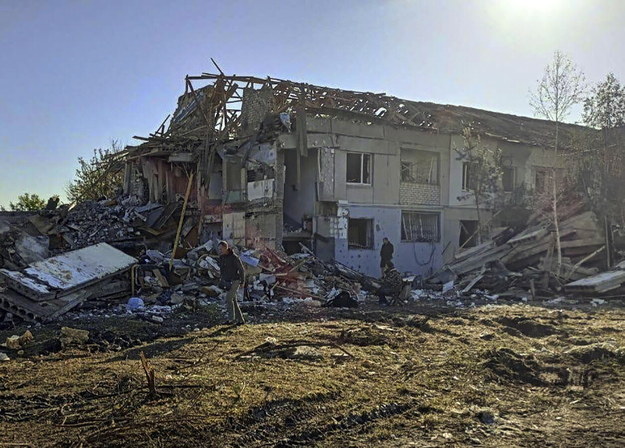 Zniszczenia po rosyjskim ostrzale w Dnieprze /DNIPROPETROVSK REGIONAL STATE ADMINISTRATION / HANDOUT /PAP/EPA
