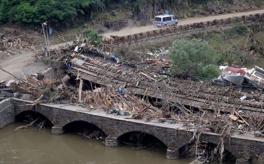 Zniszczenia po ulewach w Niemczech /Friedemann Vogel /PAP/EPA